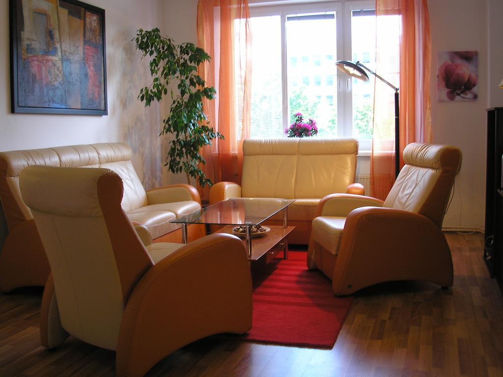 Apartment Accommodation Up To 17 Pozsony Kültér fotó