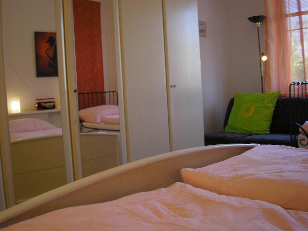 Apartment Accommodation Up To 17 Pozsony Kültér fotó